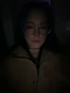 Snapshot of MaddisonHaas chatting on October 5, 12:45 am MaddisonHaas online show from October 5, 12:45 am