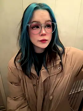 Snapshot of MaddisonHaas chatting on November 11, 10:58 pm MaddisonHaas online show from November 11, 10:58 pm