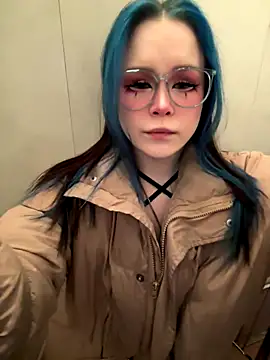 MaddisonHaas online show from December 15, 12:16 am