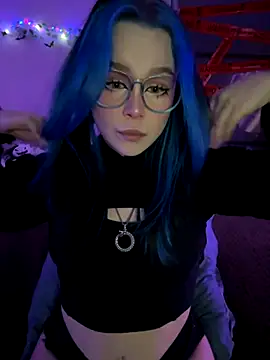 Snapshot of MaddisonHaas chatting on November 7, 1:32 am MaddisonHaas online show from November 7, 1:32 am