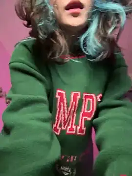 Snapshot of MaddisonHaas chatting on March 10, 11:27 pm MaddisonHaas online show from March 10, 11:27 pm