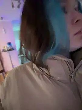 Snapshot of MaddisonHaas chatting on February 25, 2:25 am MaddisonHaas online show from February 25, 2:25 am