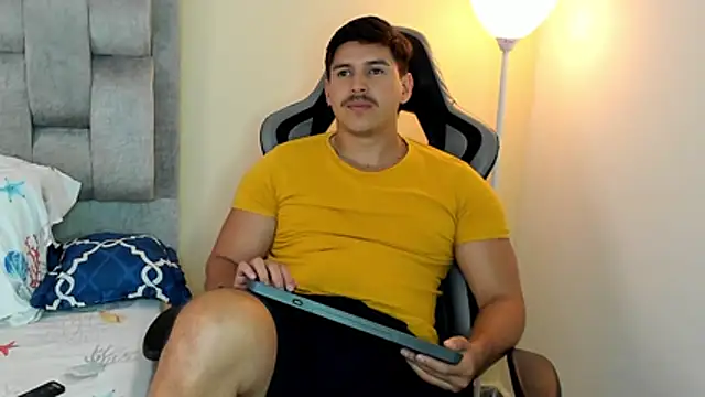 victor vixen online show from February 2, 11:37 pm