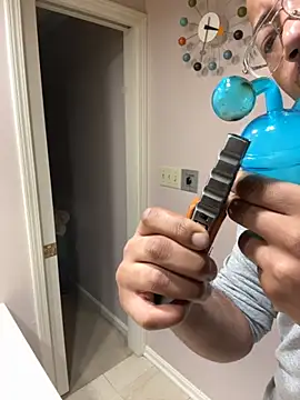 Snapshot of KySir1990 chatting on October 25, 9:37 pm KySir1990 online show from October 25, 9:37 pm