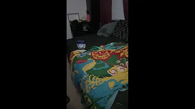 Snapshot of KySir1990 chatting on December 1, 9:10 am KySir1990 online show from December 1, 9:10 am