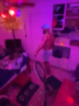 KySir1990 online show from April 14, 10:15 pm