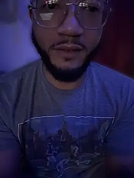 KySir1990 online show from April 17, 4:43 pm