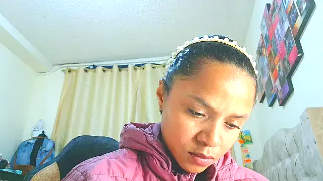 Samary thomas online show from September 25, 12:49 am
