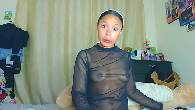 Samary thomas online show from May 16, 1:59 am