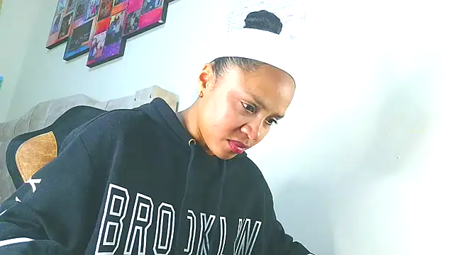 Samary thomas online show from October 23, 1:04 am