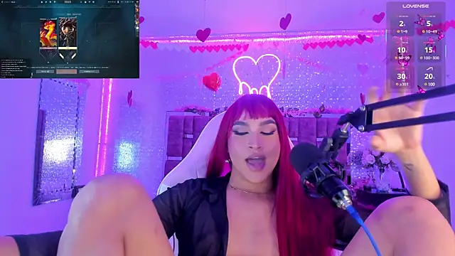 Snapshot of KylieVictoria chatting on February 14, 7:59 am KylieVictoria online show from February 14, 7:59 am