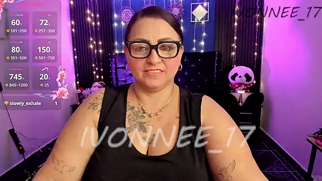 Ivonnee   online show from March 31, 4:36 am