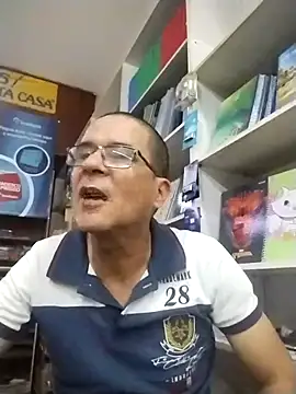 Snapshot of barboza991 chatting on February 3, 12:54 pm barboza991 online show from February 3, 12:54 pm