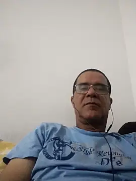 Snapshot of barboza991 chatting on November 23, 12:53 am barboza991 online show from November 23, 12:53 am