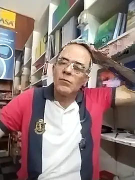 Snapshot of barboza991 chatting on February 20, 1:24 pm barboza991 online show from February 20, 1:24 pm