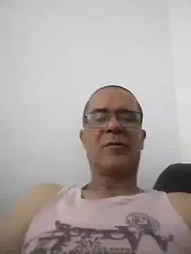 Snapshot of barboza991 chatting on February 4, 1:34 am barboza991 online show from February 4, 1:34 am