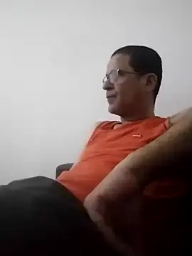 Snapshot of barboza991 chatting on February 25, 10:31 pm barboza991 online show from February 25, 10:31 pm
