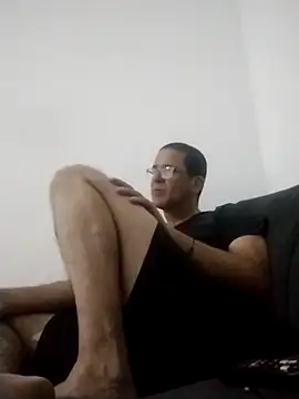 Snapshot of barboza991 chatting on October 27, 12:33 am barboza991 online show from October 27, 12:33 am