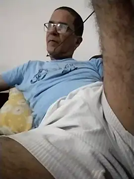 Snapshot of barboza991 chatting on November 17, 11:20 pm barboza991 online show from November 17, 11:20 pm