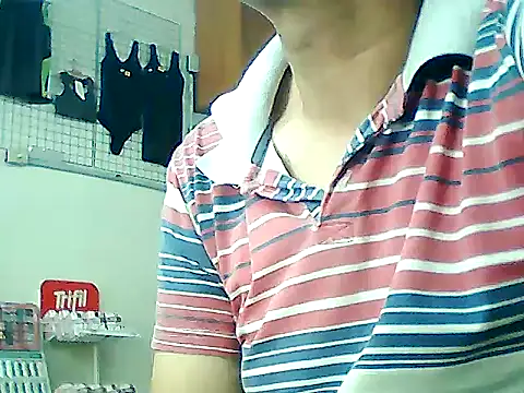 Snapshot of barboza991 chatting on February 17, 5:44 pm barboza991 online show from February 17, 5:44 pm