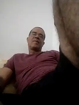 Snapshot of barboza991 chatting on February 1, 6:06 pm barboza991 online show from February 1, 6:06 pm