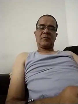 Snapshot of barboza991 chatting on February 21, 2:35 am barboza991 online show from February 21, 2:35 am