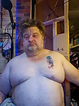 alienbunny online show from January 24, 6:35 pm