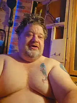 alienbunny online show from March 8, 5:11 am