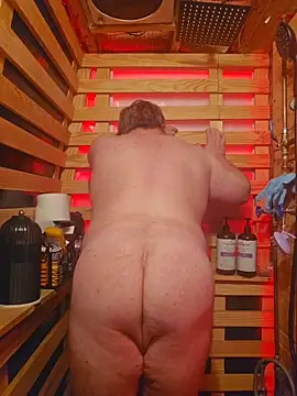 alienbunny online show from October 27, 4:02 am