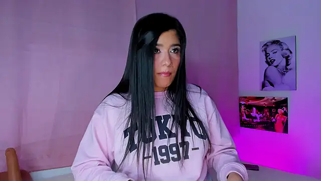 tellmebri online show from February 21, 11:29 pm