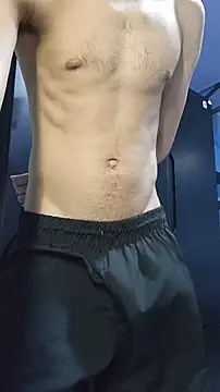 Snapshot of boyminerin00 chatting on October 30, 3:20 pm boyminerin00 online show from October 30, 3:20 pm