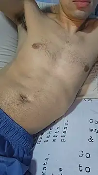 Snapshot of boyminerin00 chatting on November 14, 12:47 am boyminerin00 online show from November 14, 12:47 am