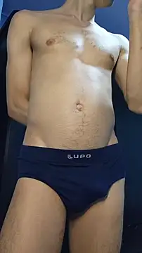 Snapshot of boyminerin00 chatting on November 11, 1:00 am boyminerin00 online show from November 11, 1:00 am