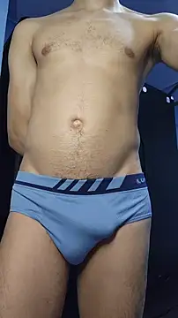 Snapshot of boyminerin00 chatting on November 29, 1:06 am boyminerin00 online show from November 29, 1:06 am