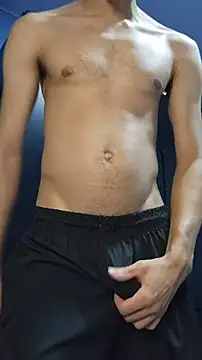 Snapshot of boyminerin00 chatting on October 30, 12:31 am boyminerin00 online show from October 30, 12:31 am