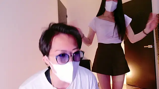 Snapshot of xxx_men chatting on June 16, 4:45 am xxx men online show from June 16, 4:45 am