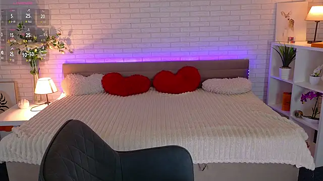 NovaBlissss online show from March 26, 5:22 pm