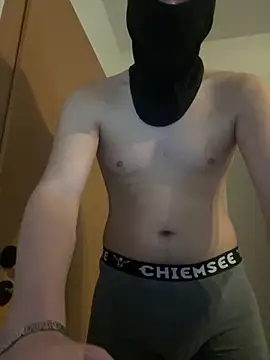 Snapshot of kevin344112 chatting on March 15, 11:08 am kevin344112 online show from March 15, 11:08 am