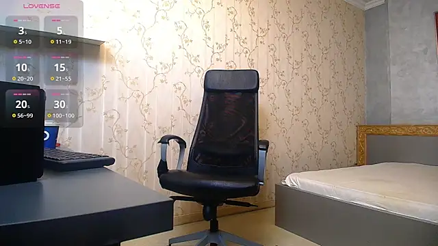 Snapshot of MateoBenjaminX chatting on November 24, 6:13 am MateoBenjaminX online show from November 24, 6:13 am