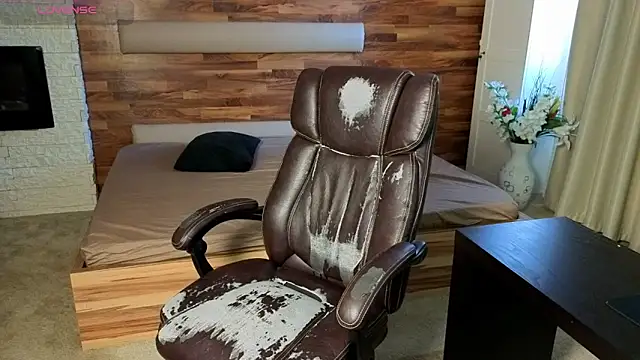 MateoBenjaminX online show from March 3, 11:50 am