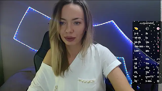 Snapshot of Daria_Spring chatting on March 19, 4:55 pm Daria Spring online show from March 19, 4:55 pm