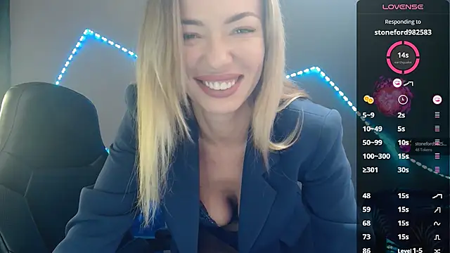 Snapshot of Daria_Spring chatting on March 7, 6:54 pm Daria Spring online show from March 7, 6:54 pm