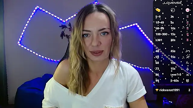 Snapshot of Daria_Spring chatting on February 18, 5:42 pm Daria Spring online show from February 18, 5:42 pm