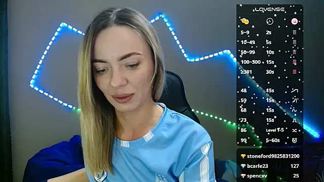 Snapshot of Daria_Spring chatting on February 11, 10:07 pm Daria Spring online show from February 11, 10:07 pm
