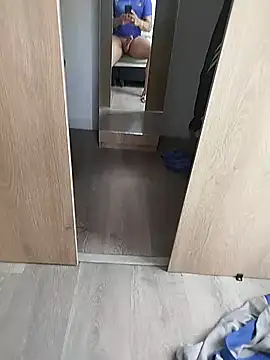 xxierra online show from October 28, 3:44 pm