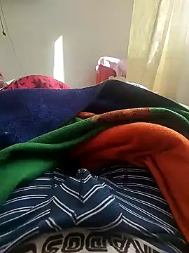 xxierra online show from December 7, 1:46 pm