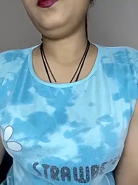 Snapshot of Shanaya_Hotty chatting on October 17, 8:43 pm Shanaya Hotty online show from October 17, 8:43 pm