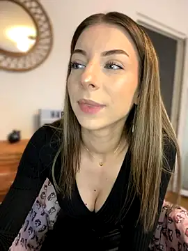 Mia Ethan online show from October 7, 9:43 am