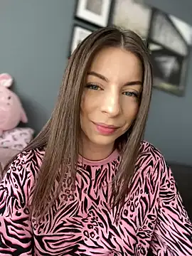 Mia Ethan online show from February 25, 8:14 am