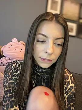 Mia Ethan online show from February 21, 2:48 pm
